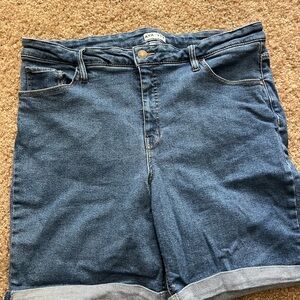 Ava & Viv Women's Blue Denim Shorts